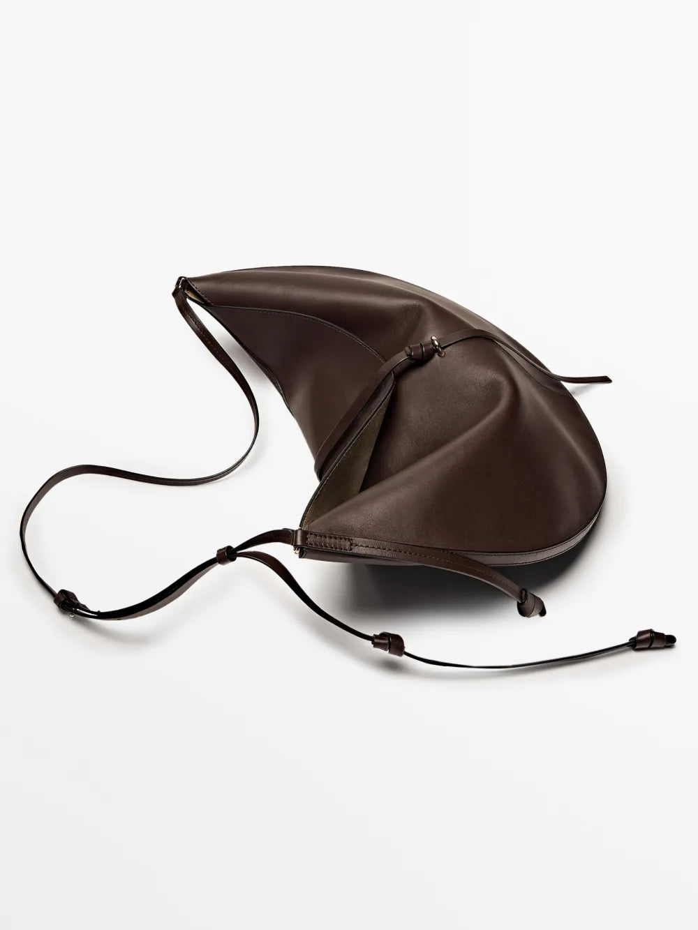 Bolso media luna piel napa