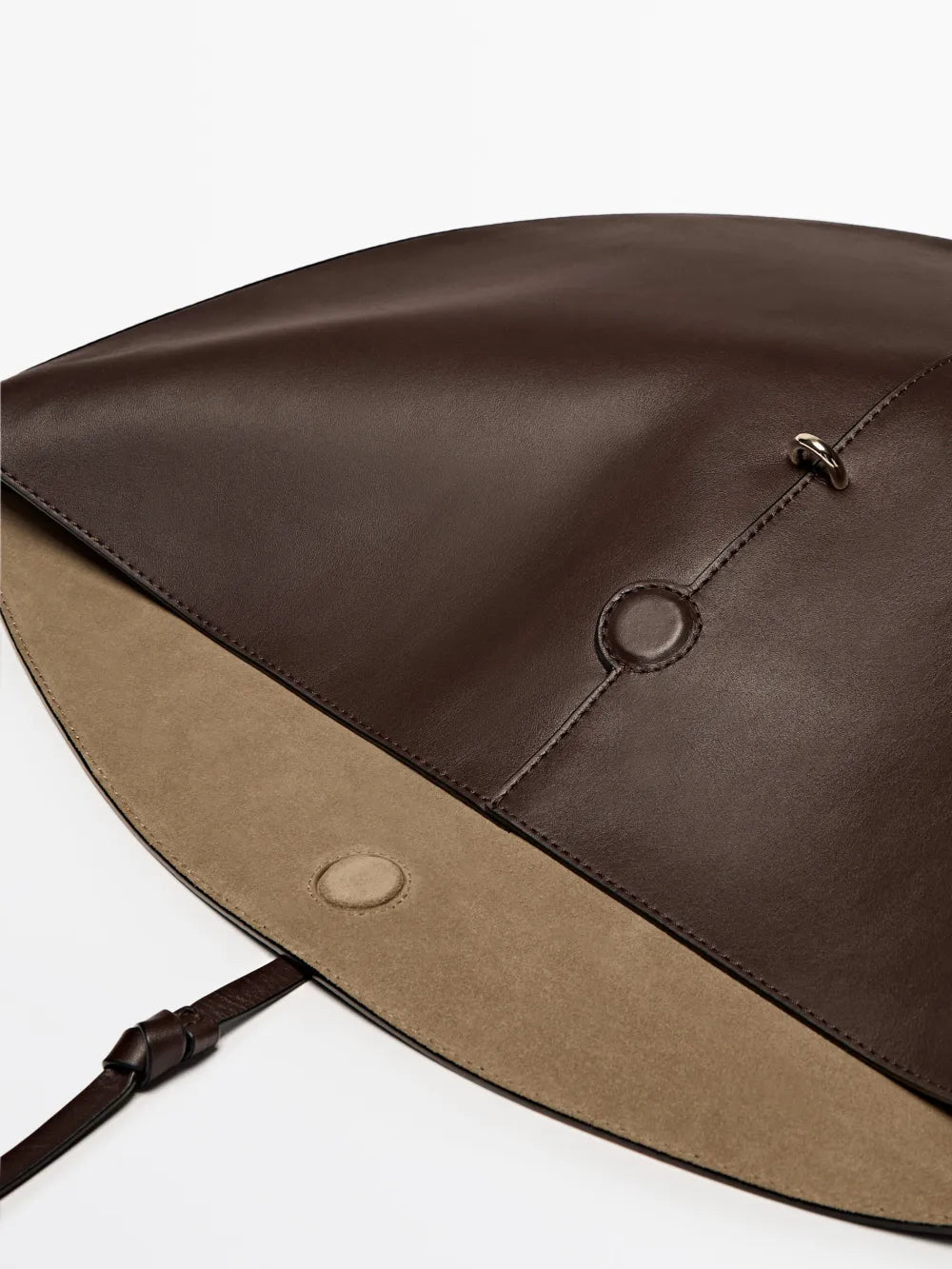 Bolso media luna piel napa